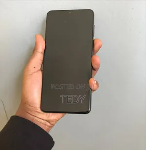 Photo - Samsung Galaxy S21+ 5G 128 GB Black