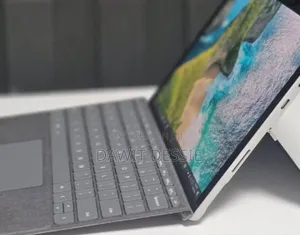 New Laptop Microsoft Surface 8GB SSD 128GB