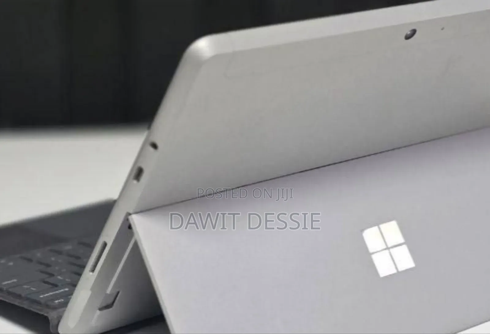 New Laptop Microsoft Surface 8GB SSD 128GB