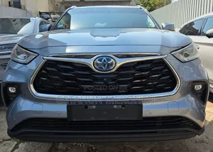 Photo - New Toyota Highlander Hybrid 2023 Blue