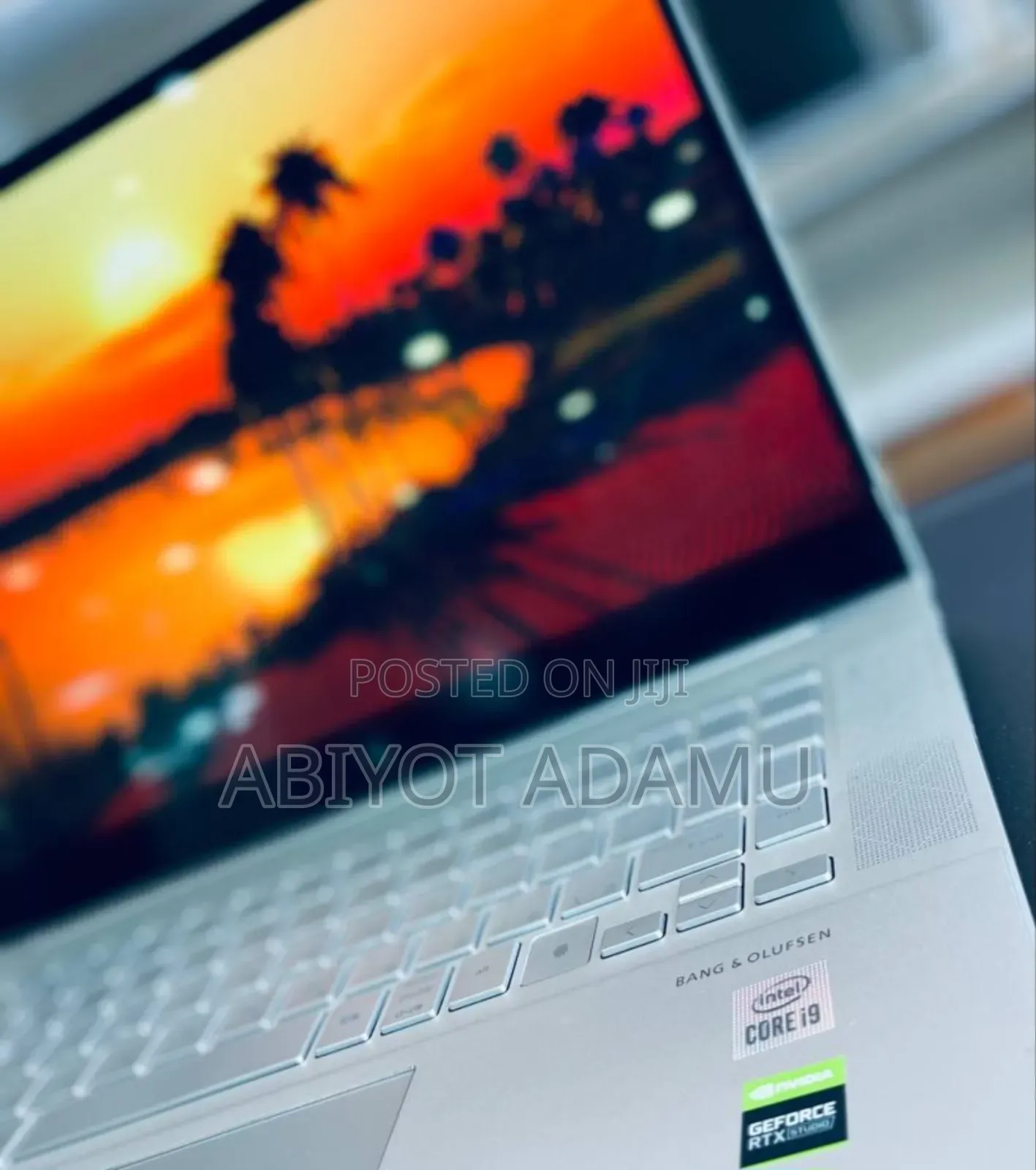 New Laptop HP Envy X360 16GB Nvidia SSD 512GB