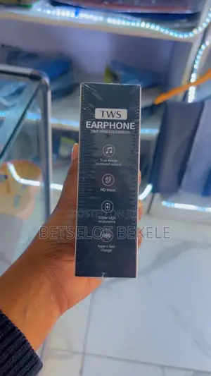 Headset Stereo and Realme Buds Air7 Pro