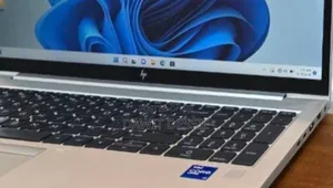 New Laptop HP EliteBook 840 G8 16GB Intel Core I7 SSD 512GB
