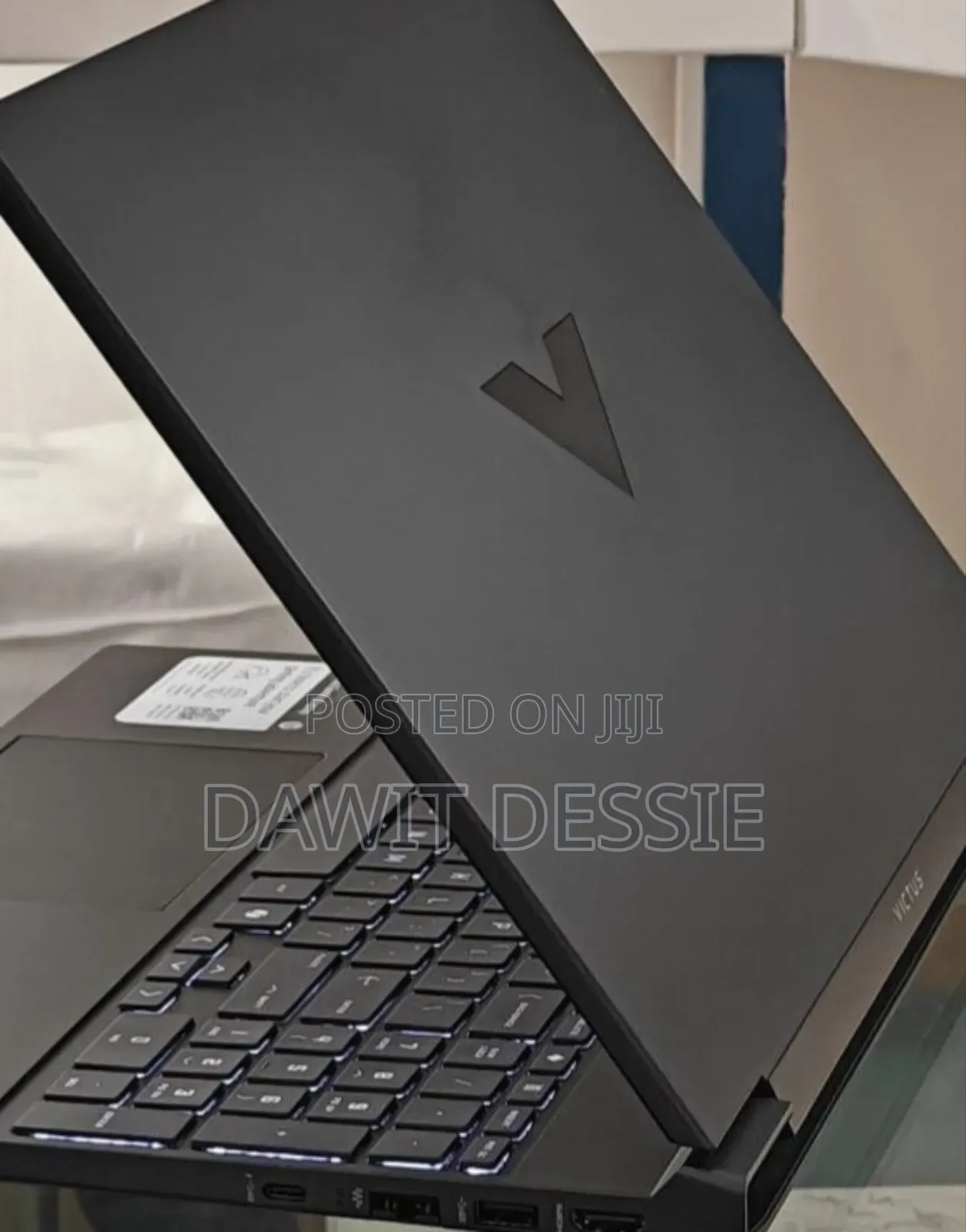 New Laptop HP Victus 15 16GB AMD Ryzen 7 SSD 512GB