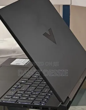 New Laptop HP Victus 15 16GB AMD Ryzen 7 SSD 512GB