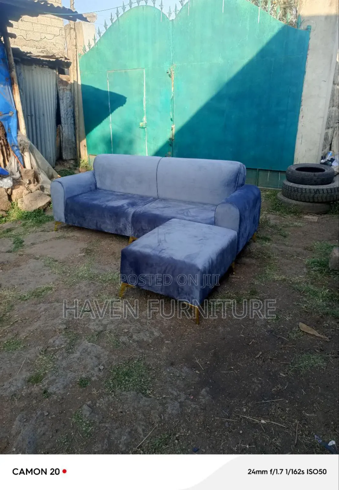 Early Sofa