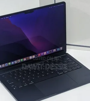 New Laptop Apple MacBook Air 2022 M2 8GB Apple M2 SSD 512GB