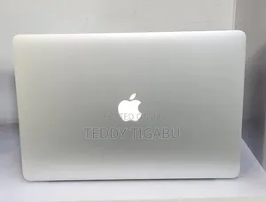 New Laptop Apple MacBook Pro 2015 16GB Intel Core I5 SSD 512GB