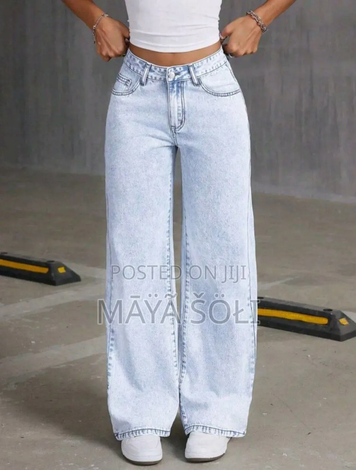 Women's Baggy Jeans