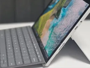 New Laptop Microsoft Surface 8GB SSD 128GB