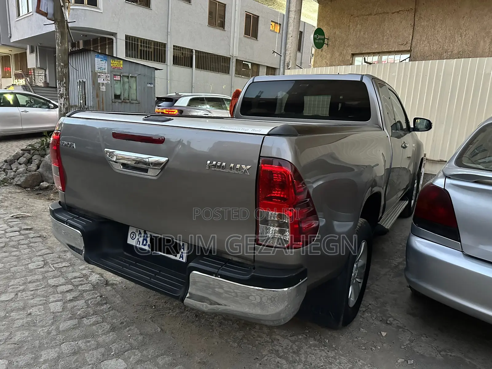 Toyota Hilux 2018 Gray