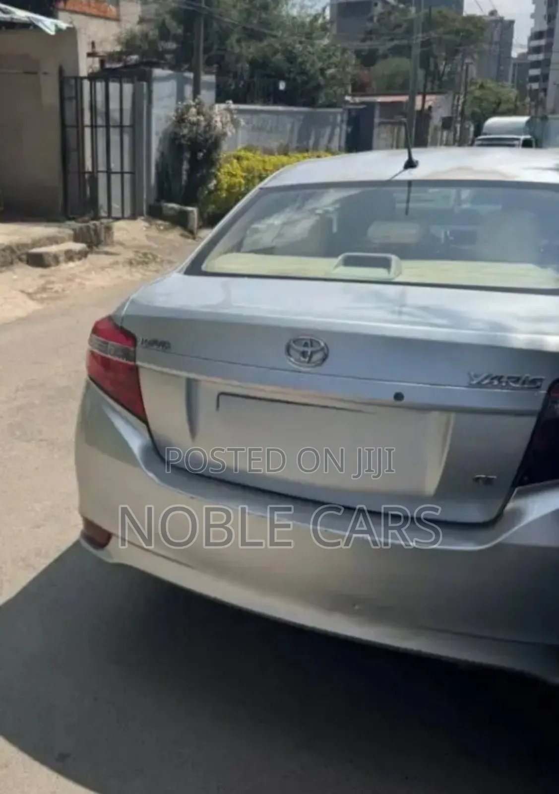 Toyota Yaris 2014 Silver