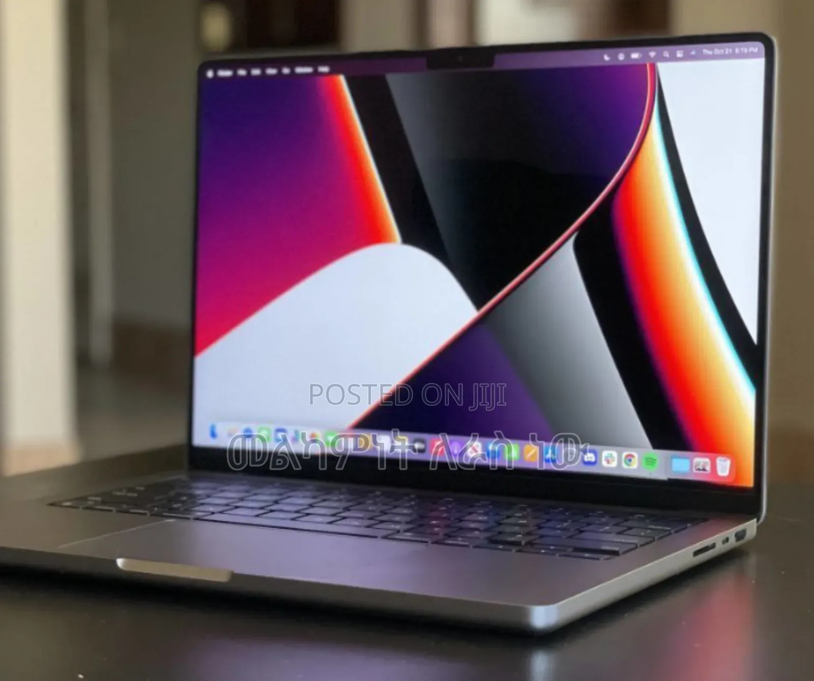 New Laptop Apple MacBook Pro 16GB Apple M4 SSD 512GB