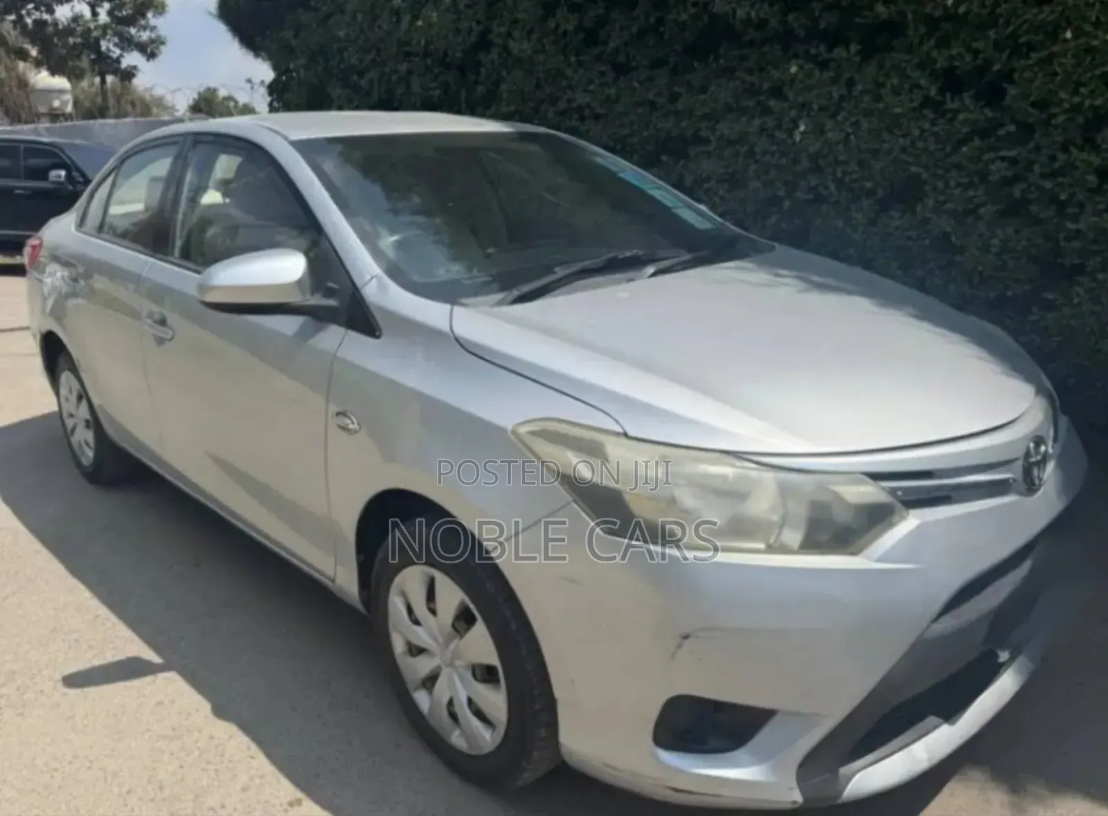Toyota Yaris 2014 Silver
