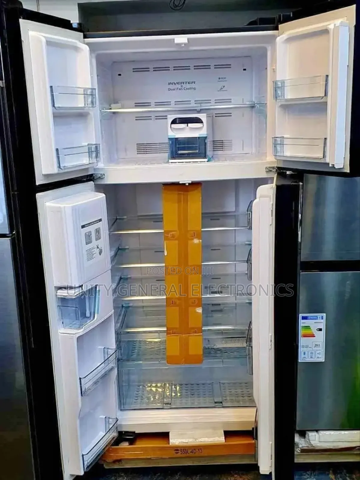 Orbit Refrigrator 700