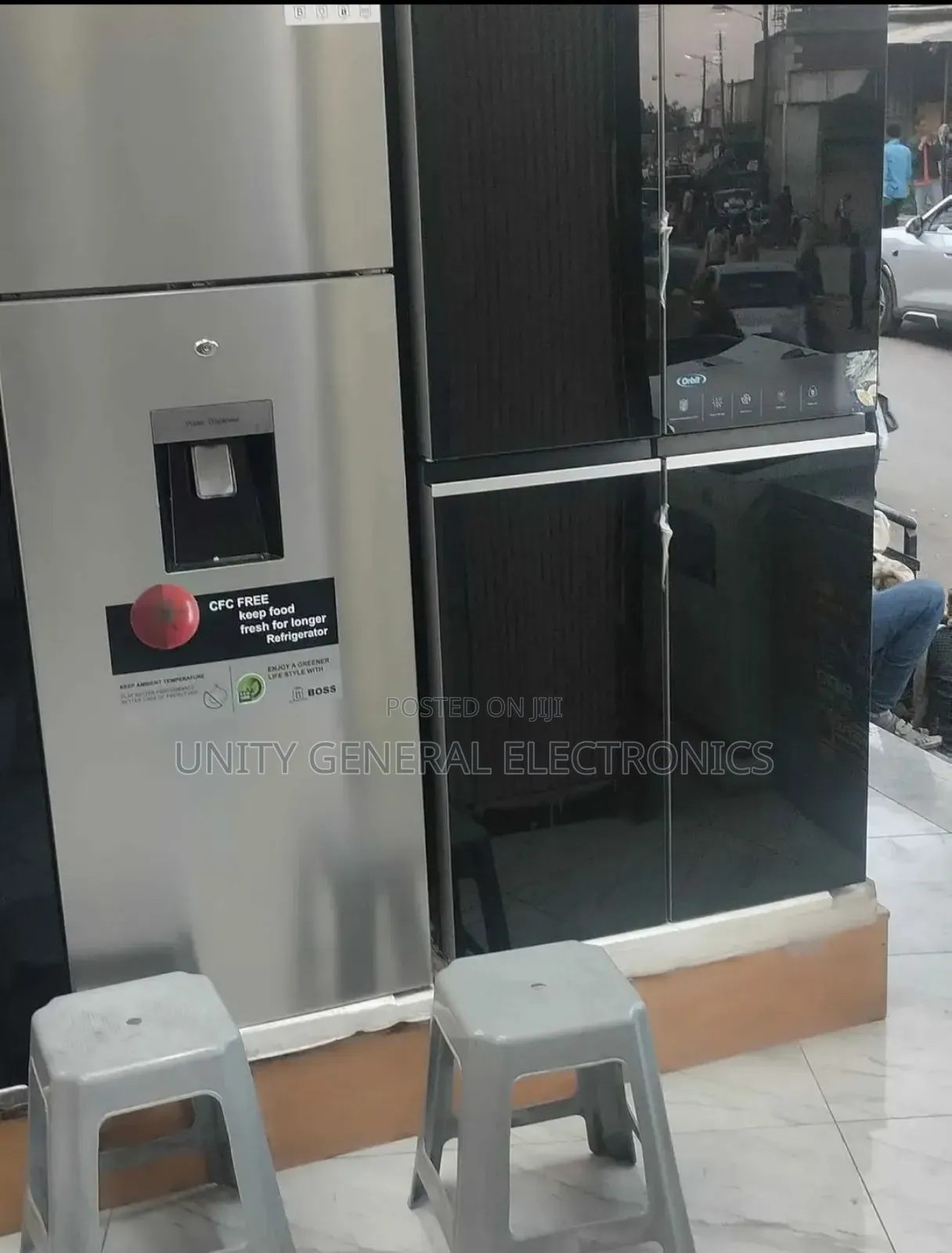 Orbit Refrigrator 700