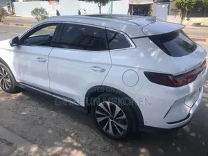 BYD Song Plus 2025 White