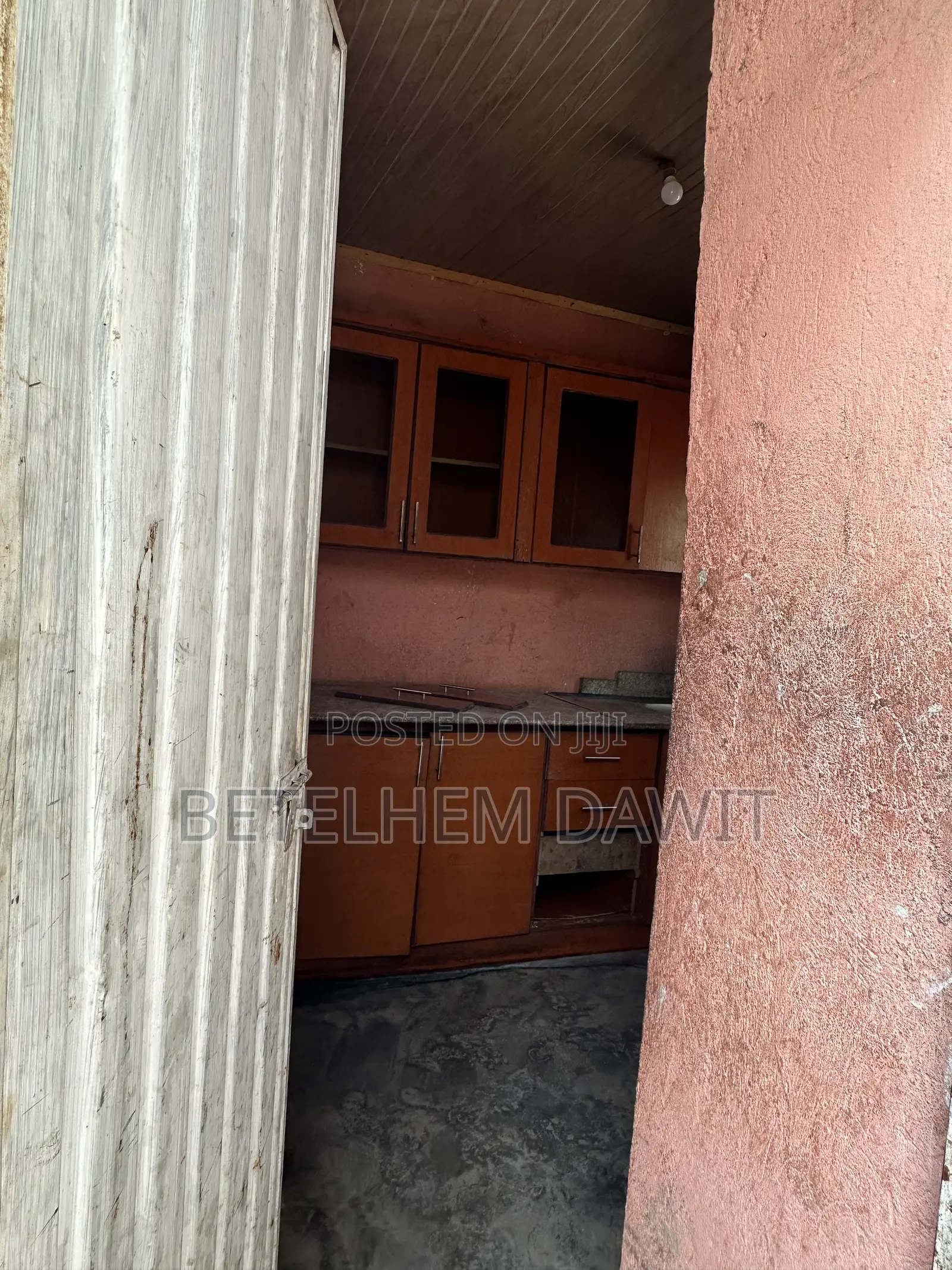 1bdrm Villa in Addis Abeba, Kolfe Keranio for rent