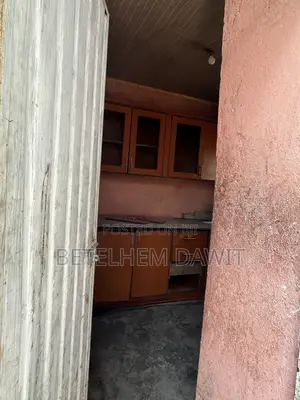 1bdrm Villa in Addis Abeba, Kolfe Keranio for rent