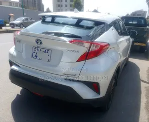 Toyota C-HR 2022 White
