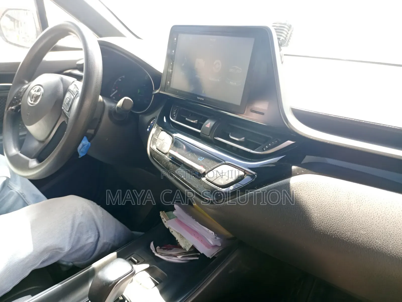 Toyota C-HR 2022 White