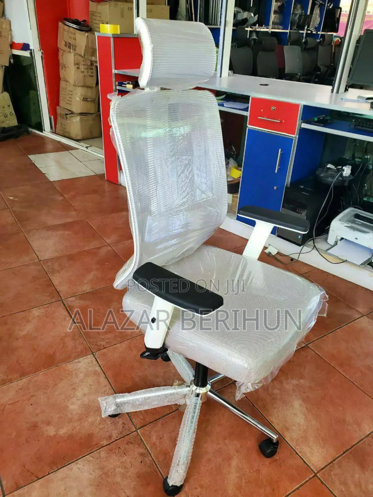 Managerial Office Chair(White Color)