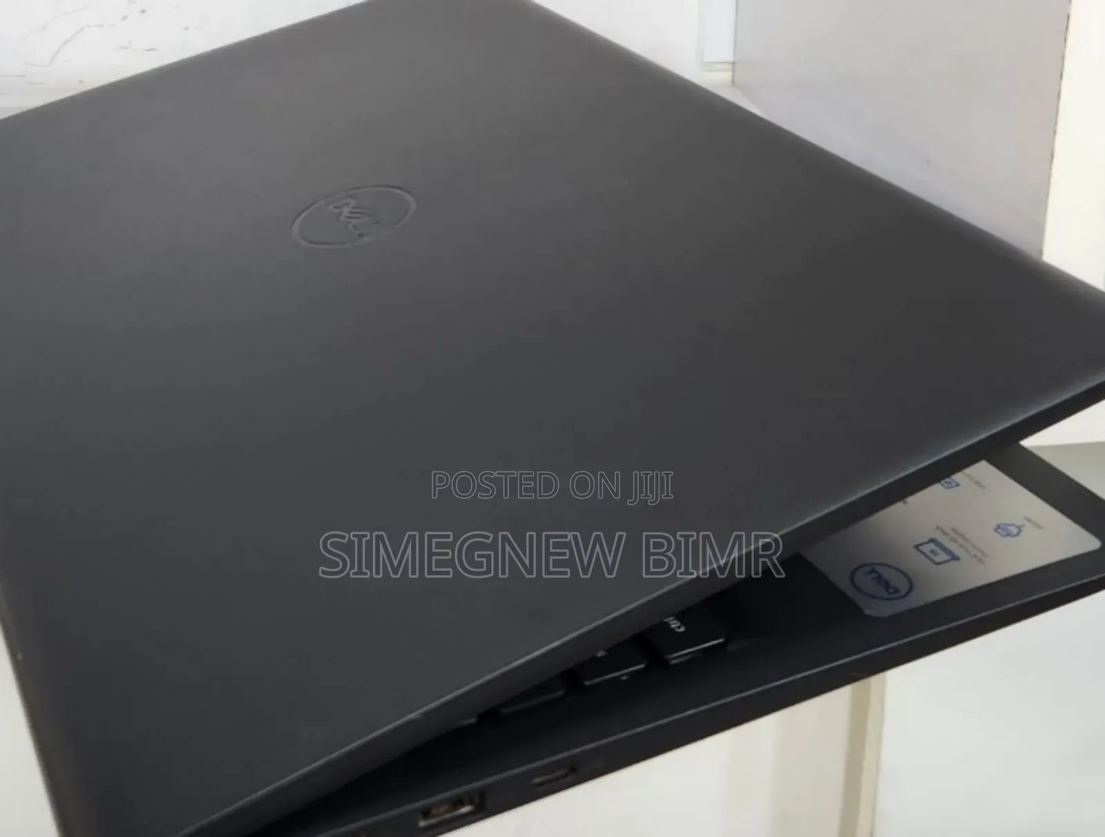 New Laptop Dell Inspiron 15 8GB AMD Ryzen 5 SSD 512GB