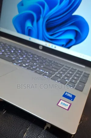 Photo - New Laptop HP Pavilion 15 16GB Intel Core I5 SSD 512GB