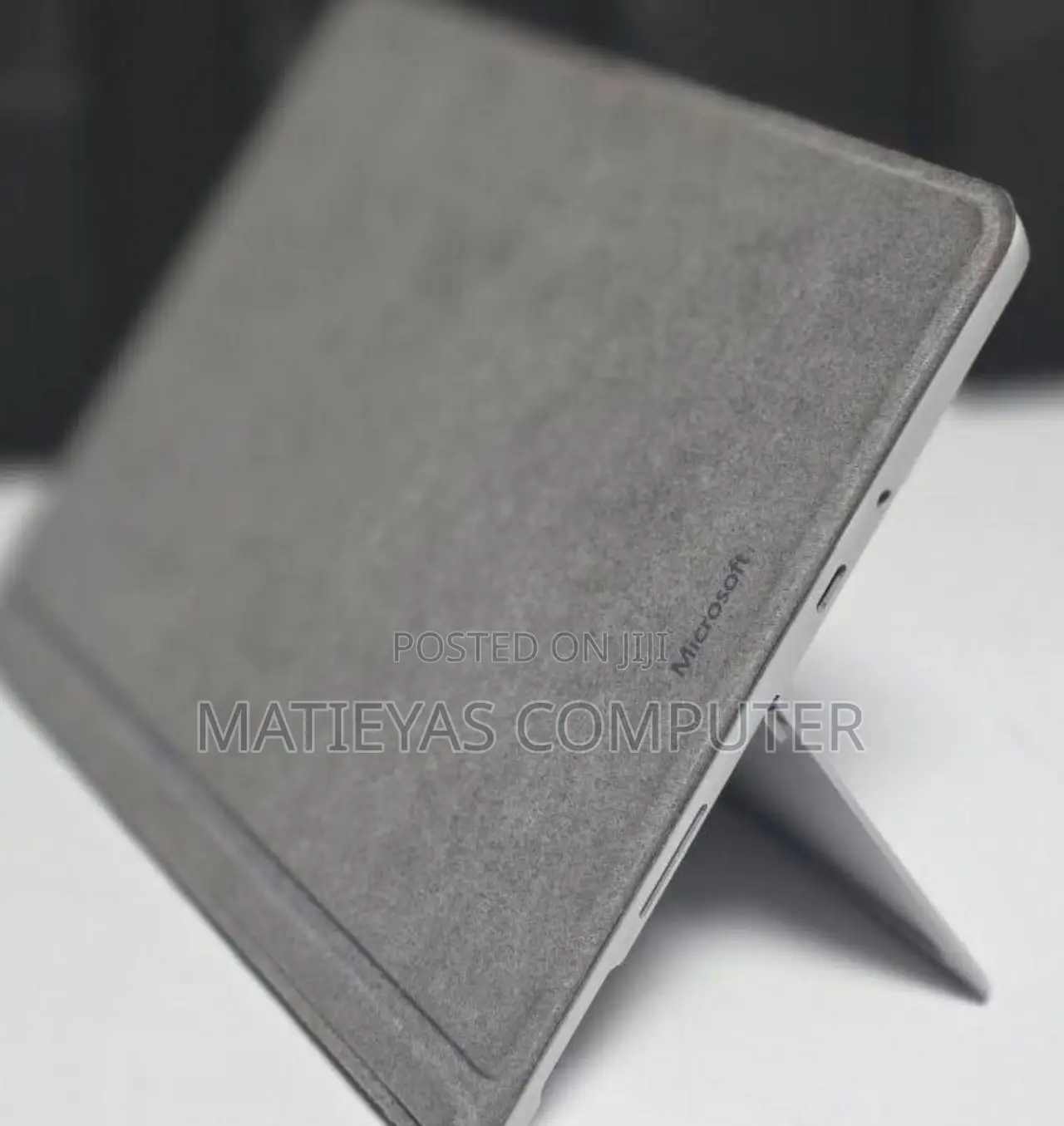 New Laptop Microsoft Surface Go 2 8GB Intel Pentium SSD 128GB