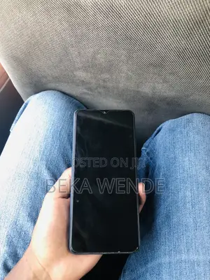 Photo - Samsung Galaxy A12 128 GB Blue