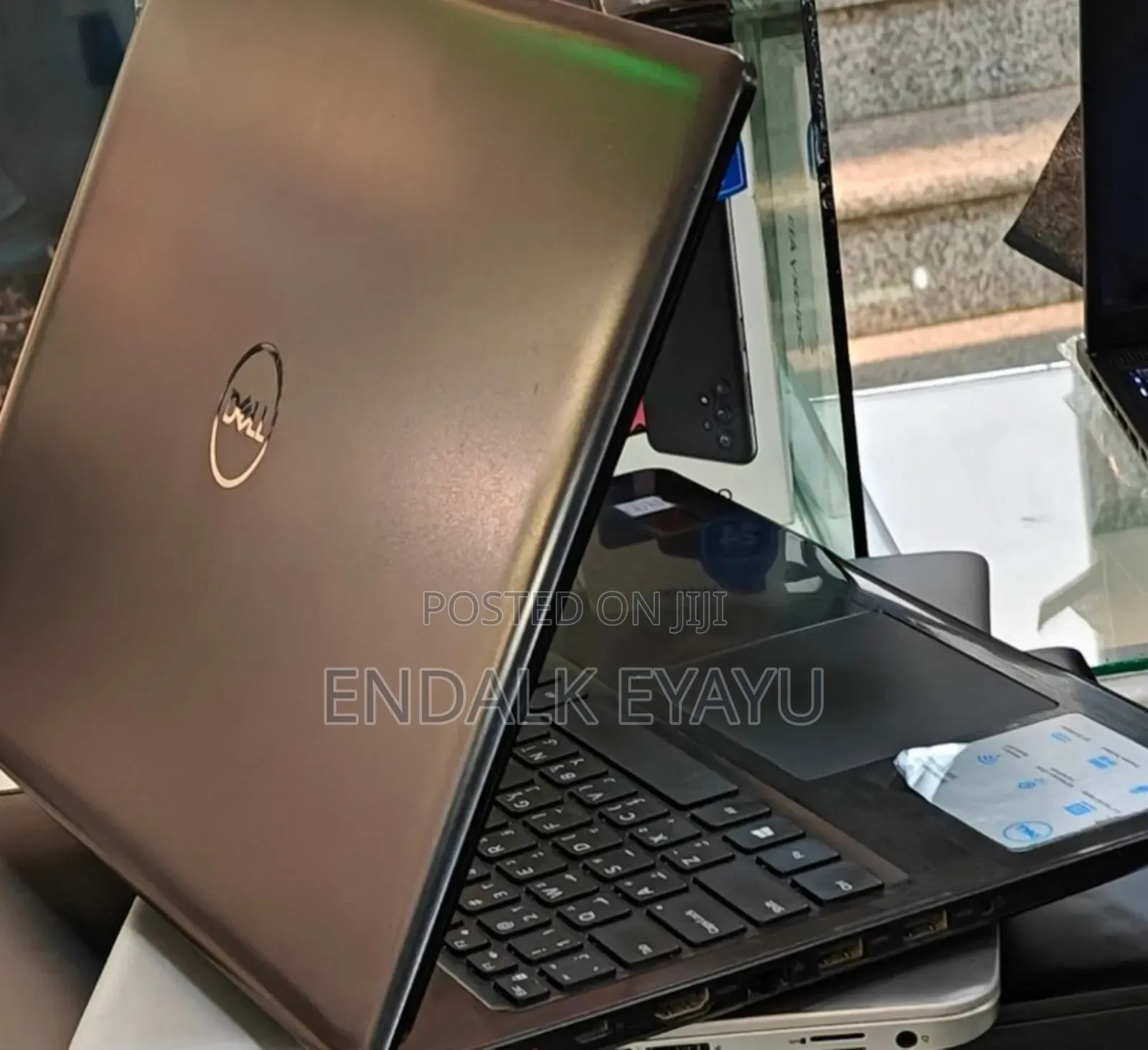 New Laptop Dell Precision 5570 8GB Intel Core I7 HDD 1T