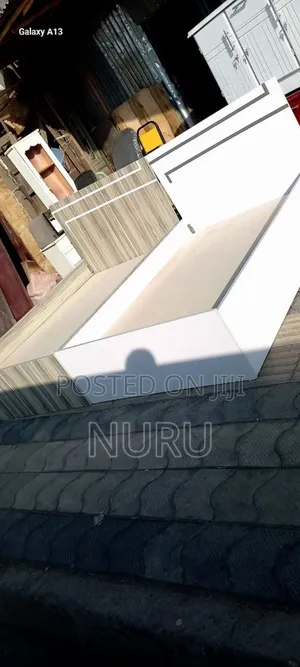 MDF ላሚኔት አልጋ በ1ሜትር ከ20