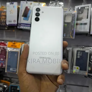 Photo - New Samsung Galaxy A13 128 GB White