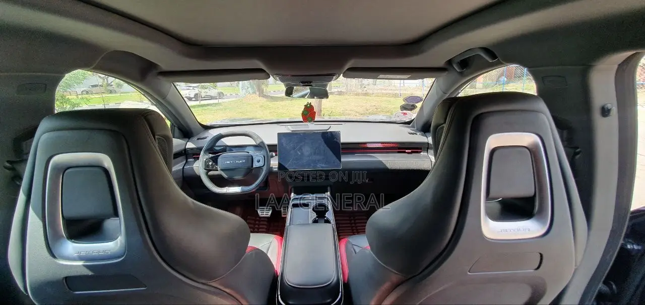 Jetour Dashing 1.5 Petrol FWD 2023 Silver