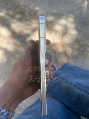 Oppo Reno8 5G 256 GB Gold