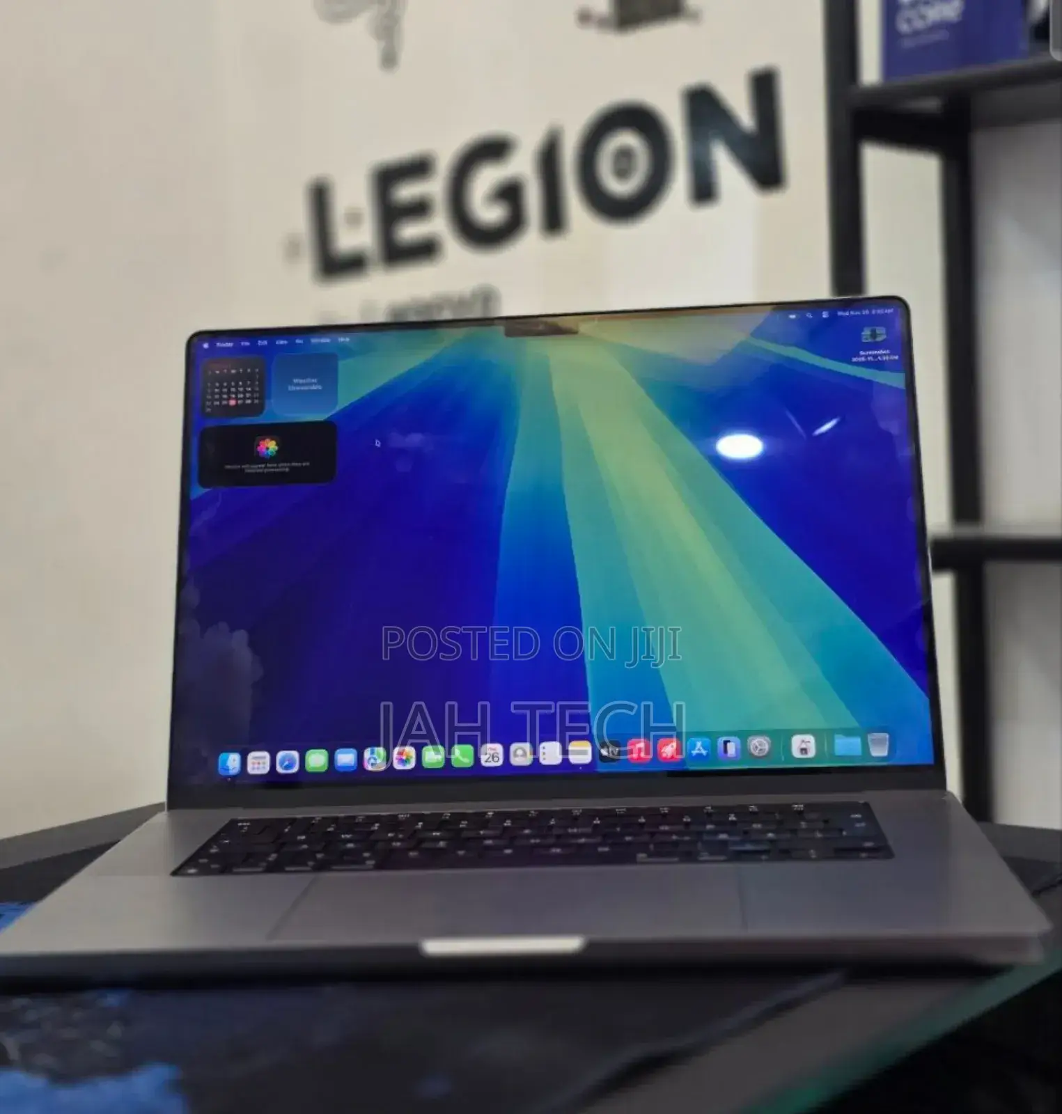 New Laptop Apple MacBook Pro M1 16GB Apple M1 Pro SSD 1T