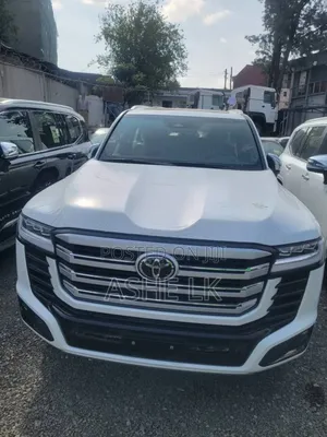 Photo - New Toyota Land Cruiser 2025 White