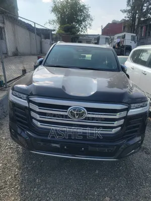 New Toyota Land Cruiser 2025 White