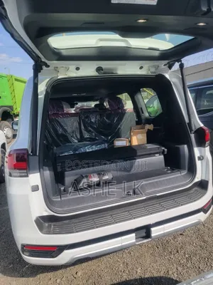 New Toyota Land Cruiser 2025 White