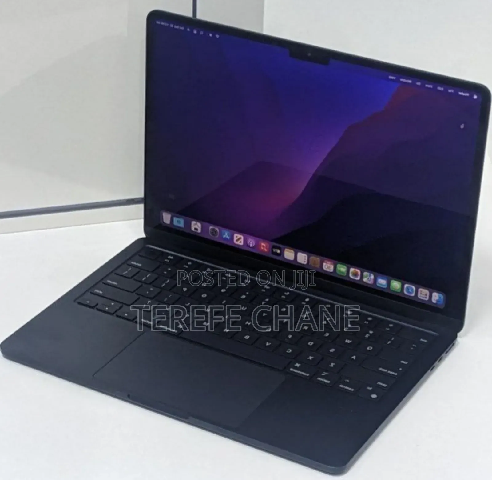 New Laptop Apple MacBook Air 2022 M2 8GB Intel Core I5 SSD 512GB