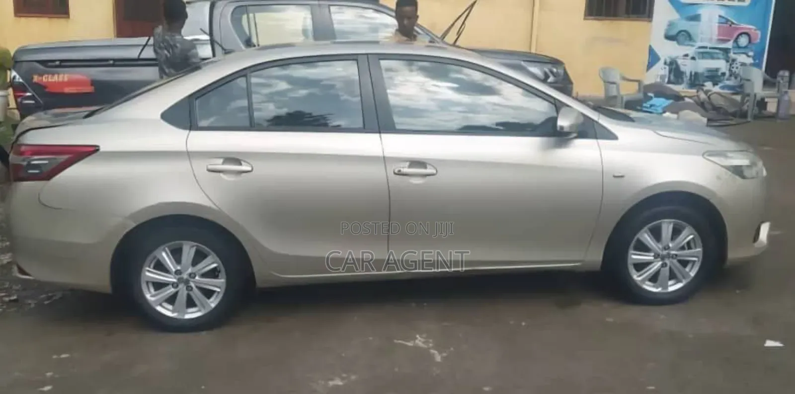 Toyota Yaris 2011 Blue