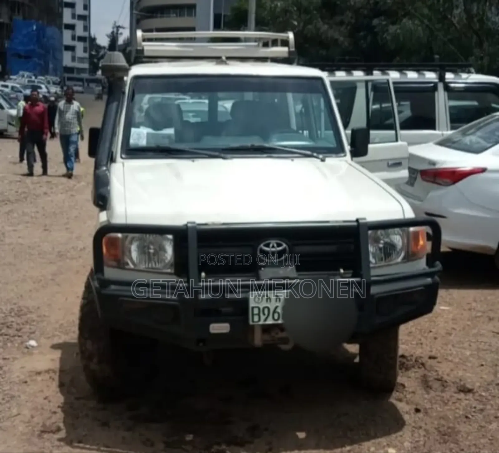 Toyota Land Cruiser 2015 White