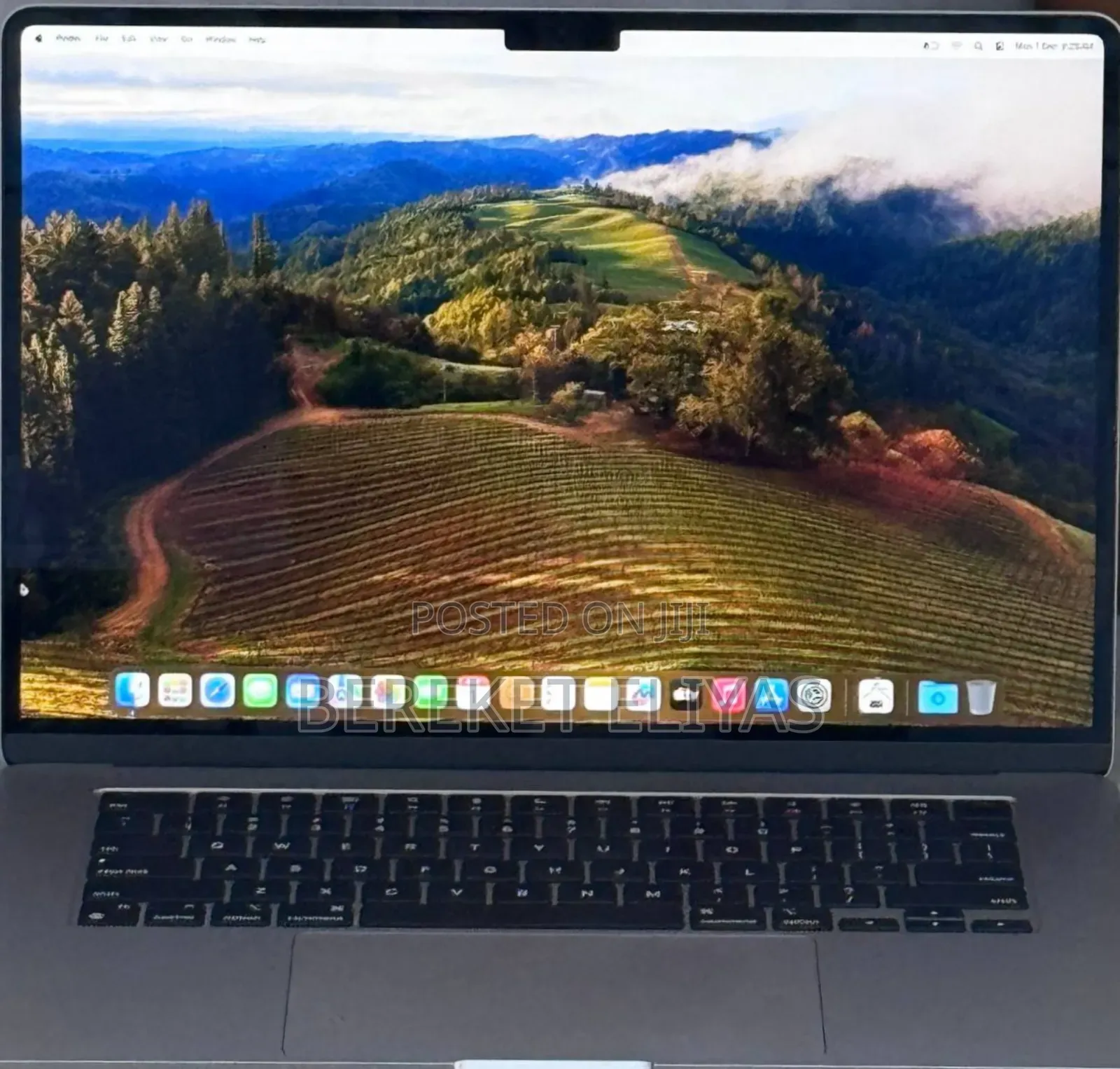 New Laptop Apple MacBook Air 2024 M3 15-Inch 8GB Apple M3 SSD 256GB