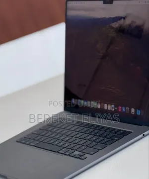 New Laptop Apple MacBook Air 2024 M3 15-Inch 8GB Apple M3 SSD 256GB