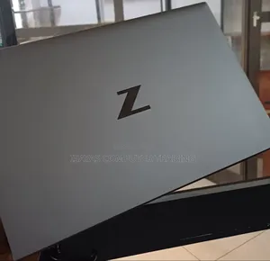 Photo - New Laptop HP ZBook Studio G8 16GB Intel Core I7 SSD 512GB