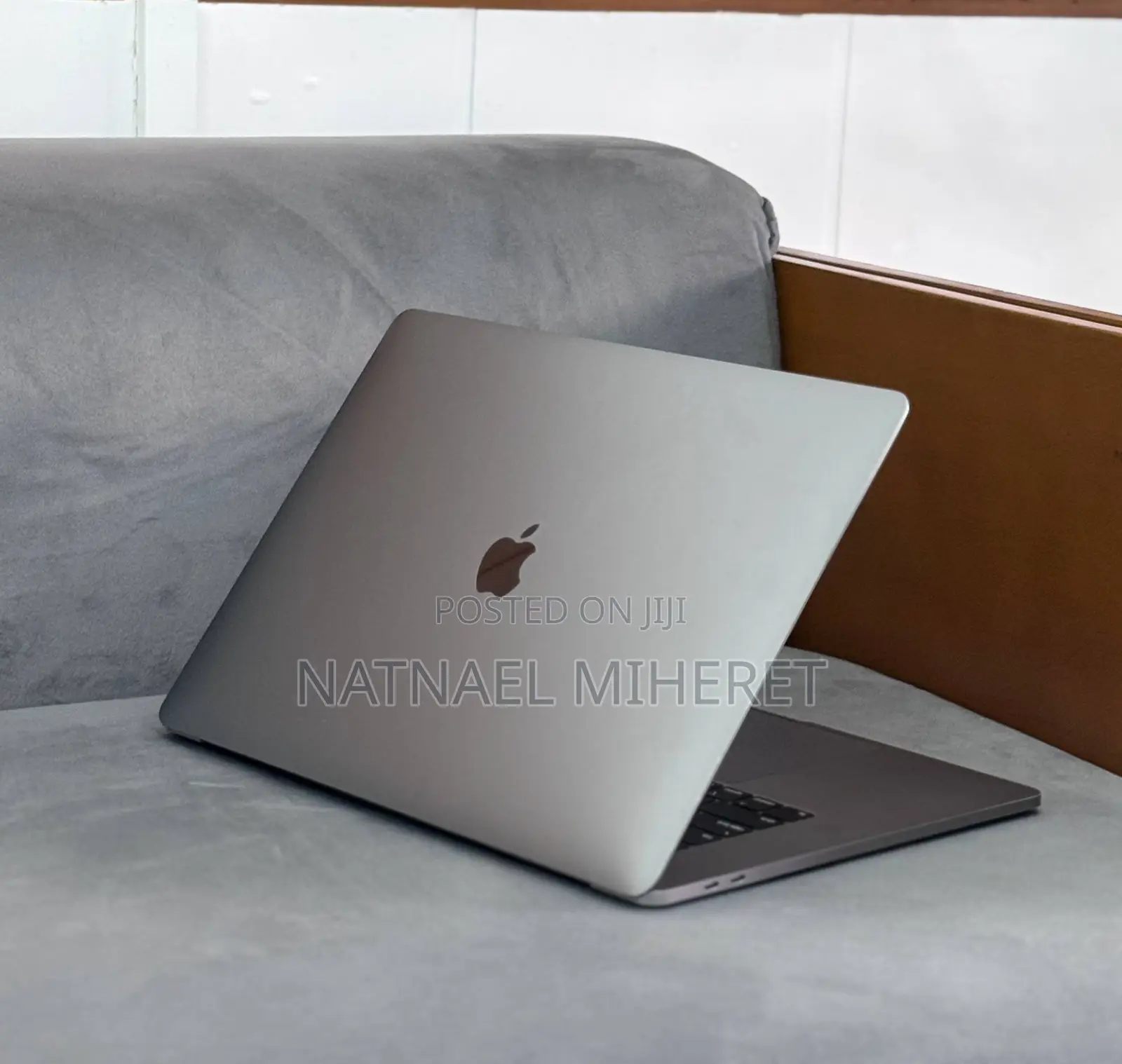 New Laptop Apple MacBook Pro 2019 16GB Intel Core I7 SSD 512GB