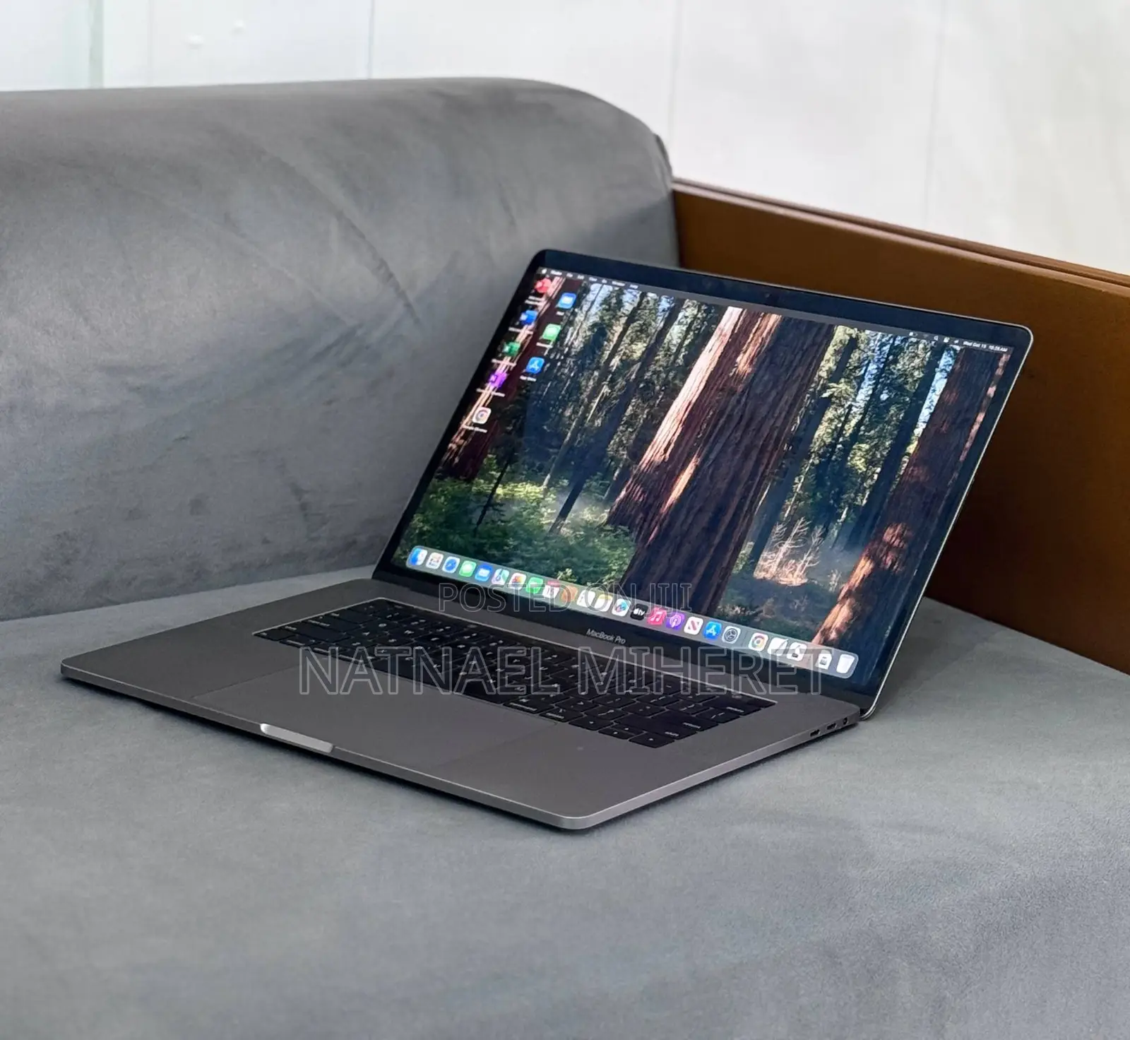 New Laptop Apple MacBook Pro 2019 16GB Intel Core I7 SSD 512GB