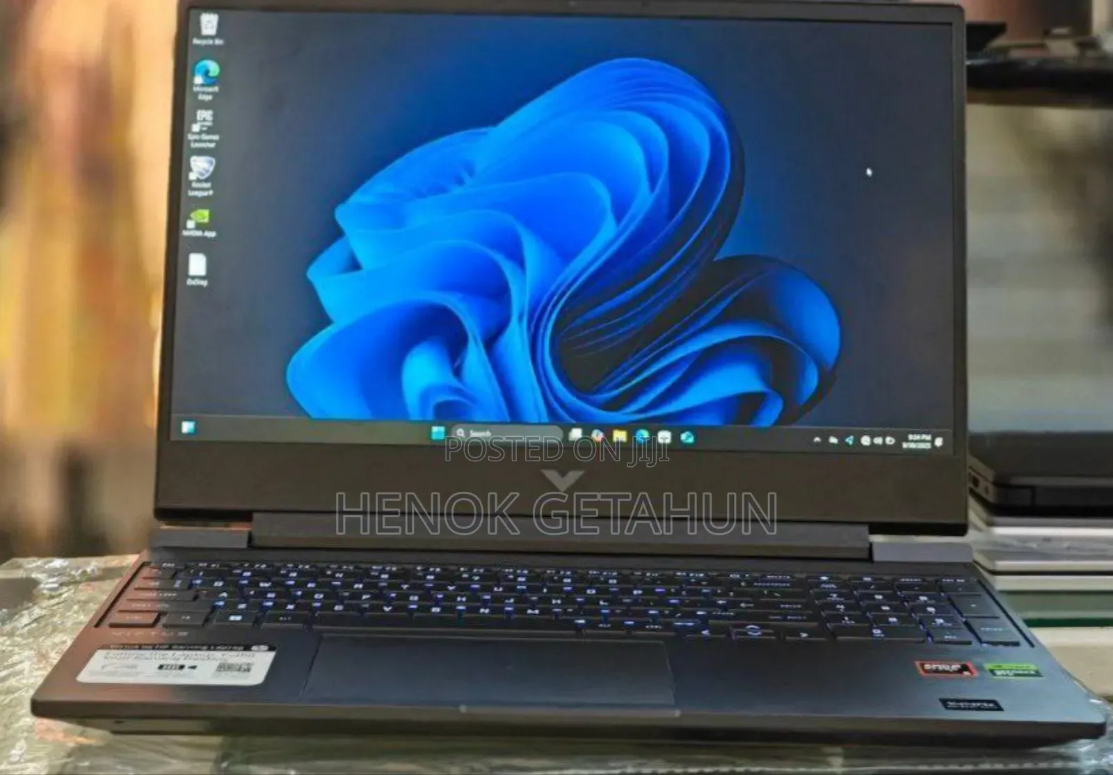 New Laptop HP Victus 15 16GB AMD Ryzen 7 SSD 512GB