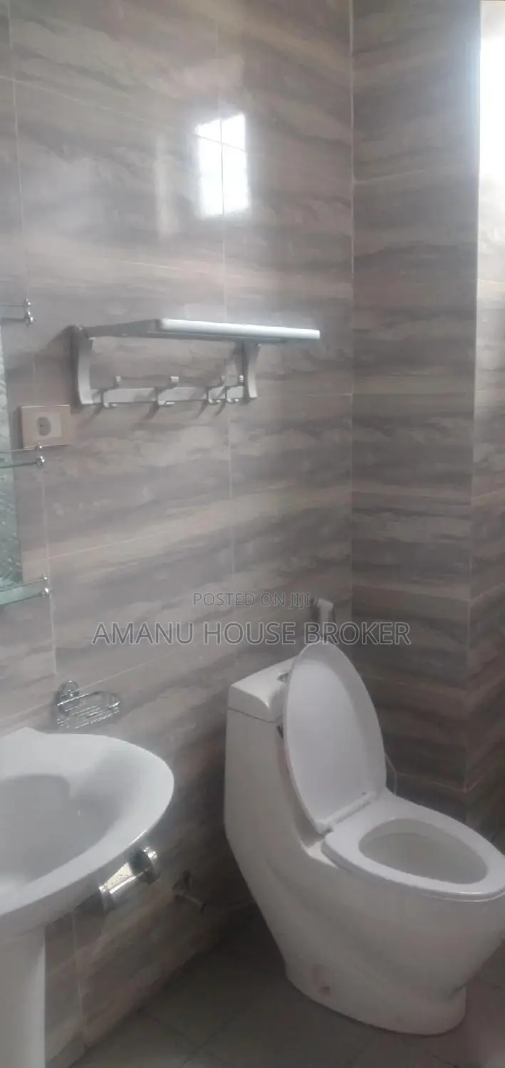 3bdrm Apartment in Urgent For Sale, Gullele for sale