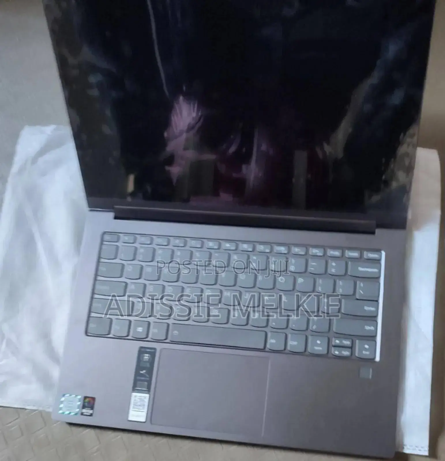 New Laptop Lenovo Yoga 950i 16GB Intel Core I7 SSD 512GB